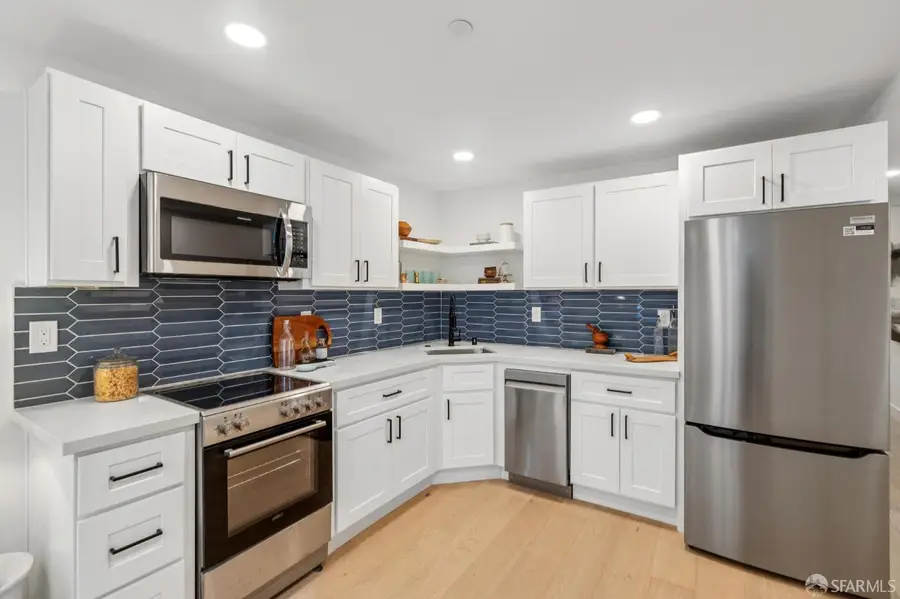 108 Albion Street, San Francisco, CA 94110 - #3