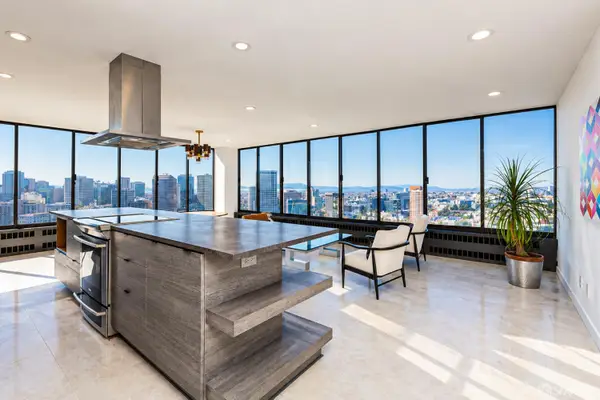 565 Bellevue Avenue #2403, Oakland, CA 94610
