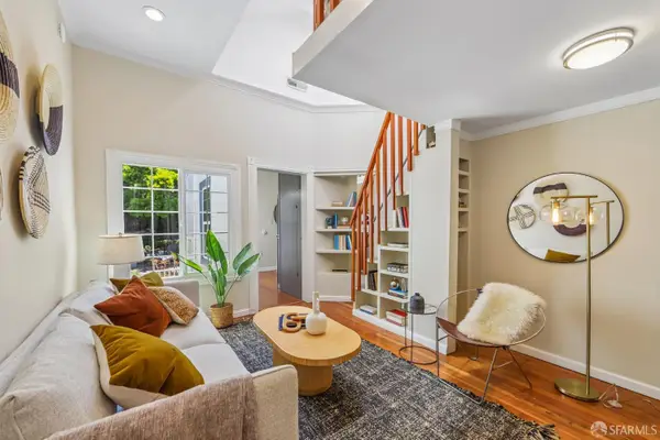 3855 18th Street #A, San Francisco, CA 94114