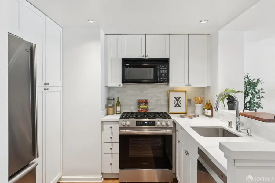 400 Beale Street #808, San Francisco, CA 94105 - #2