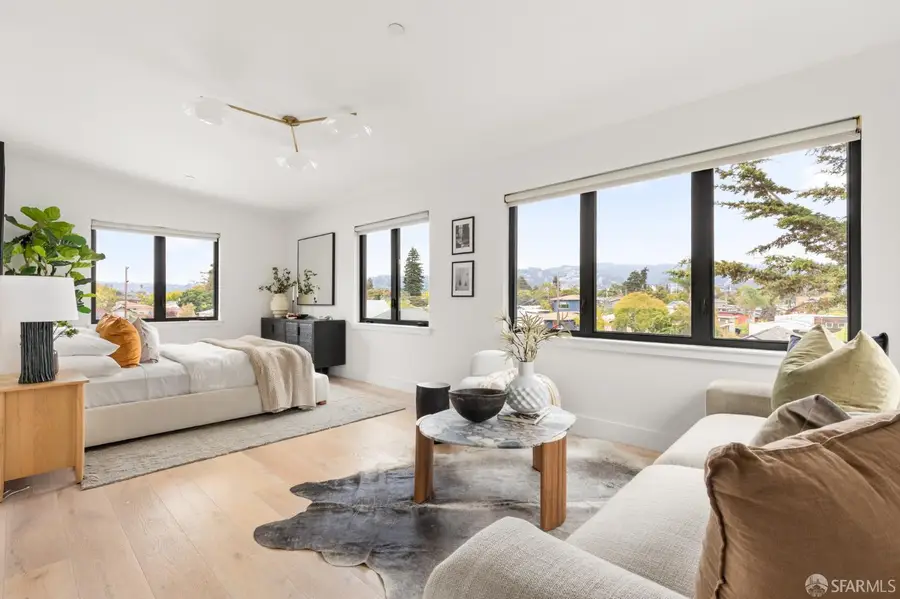 2747 San Pablo Avenue #204, Berkeley, CA 94702 - #3