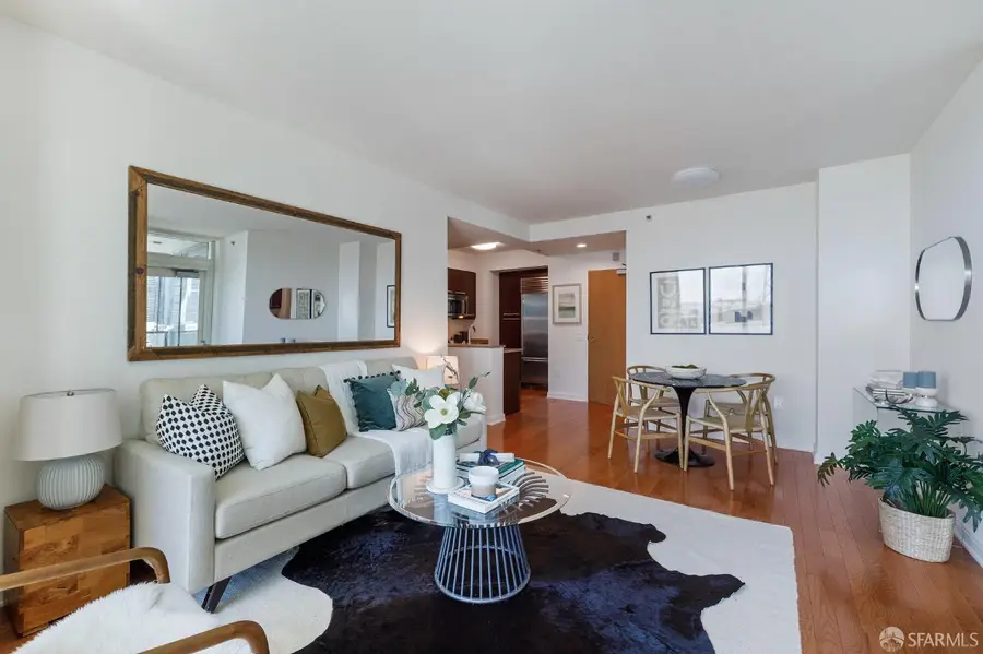 425 1st Street #1008, San Francisco, CA 94105 - #2