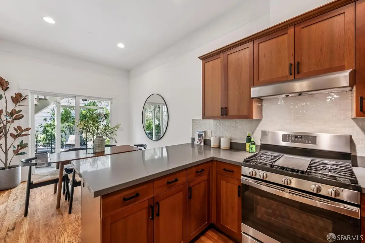 386 Noe Street #A, San Francisco, CA 94114 - #1