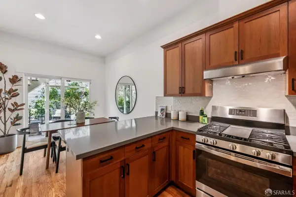 386 Noe Street #A, San Francisco, CA 94114