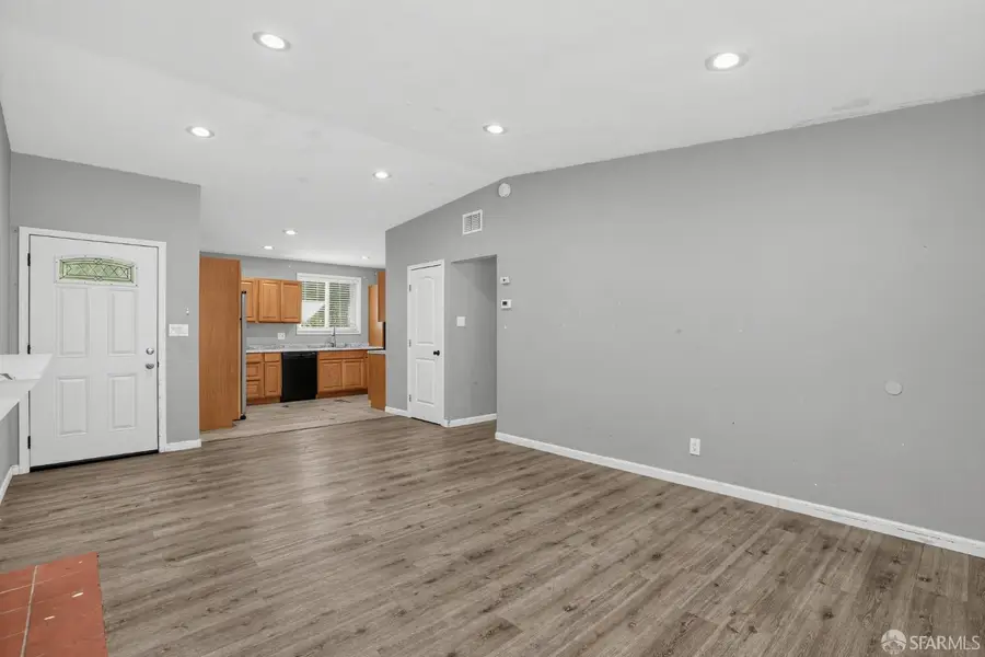 2531 Illinois Street, East Palo Alto, CA 94303 - #3