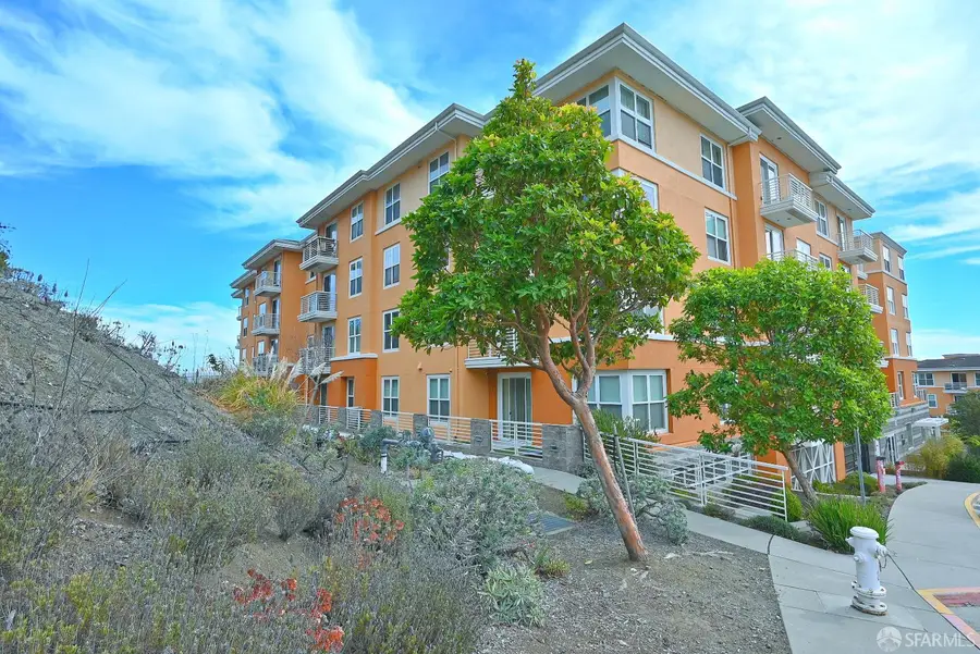 501 Crescent Way #5106, San Francisco, CA 94134 - #2