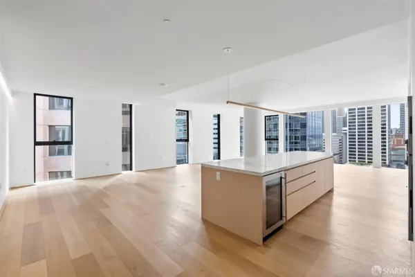 1 Steuart Lane #1903, San Francisco, CA 94105