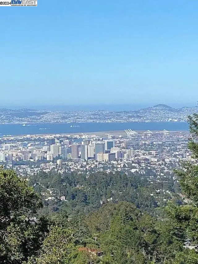 0 Chelton Dr, Oakland, CA 94611 - #1