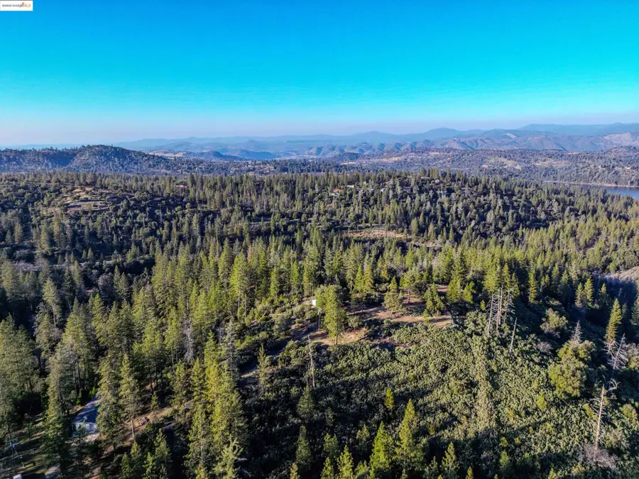 19726 Old Highway 120, Groveland, CA 95321 - #2