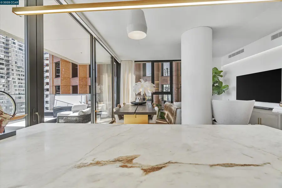 1 Steuart Ln #1103, San Francisco, CA 94105 - #3