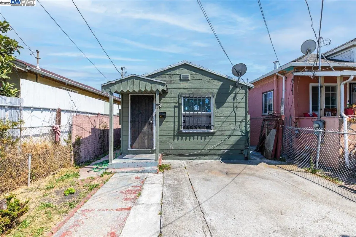 1058 71st Ave, Oakland, CA 94621 - #1