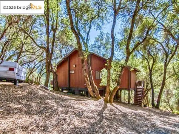 19563 Cottonwood St., Groveland, CA 95321