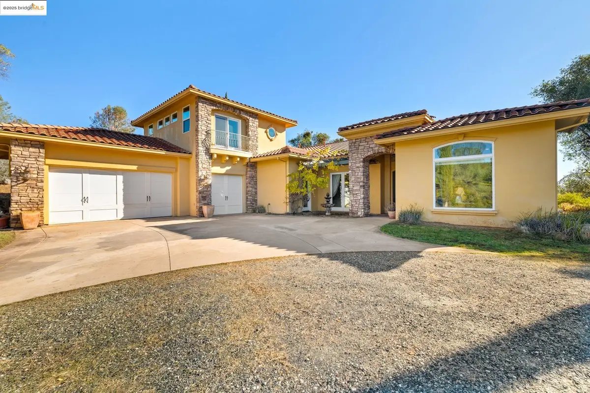 21190 Lyons Bald Mountain Rd, Sonora, CA 95370 - #1