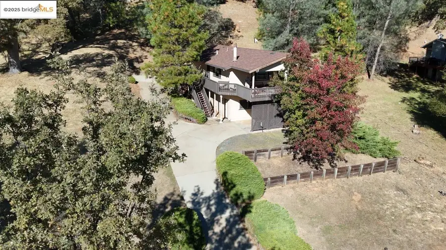 20386 Pine Mountain Dr., Groveland, CA 95321 - #3