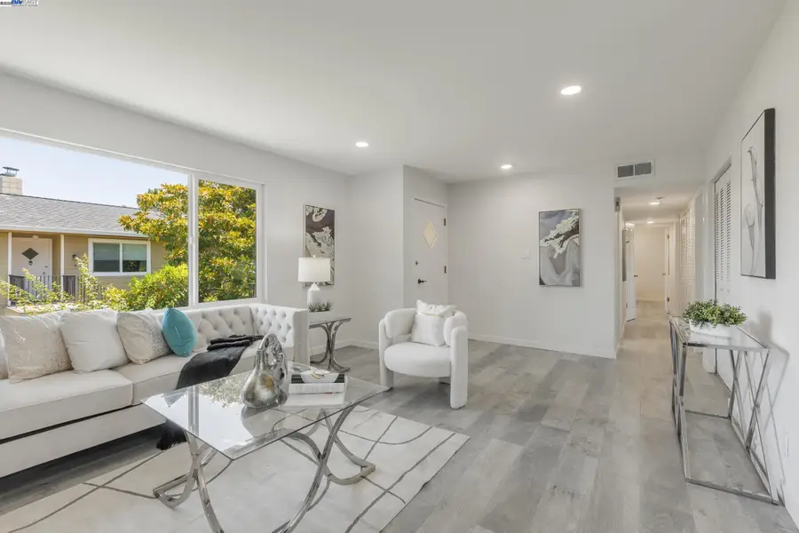 1965 Ascot Dr #6, Moraga, CA 94556 - #2