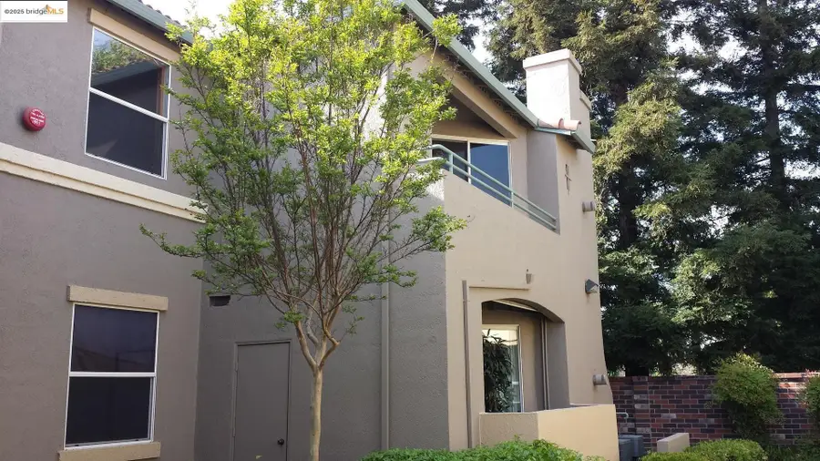 5201 Laguna Oaks Dr #UNIT 70, Elk Grove, CA 95758 - #2