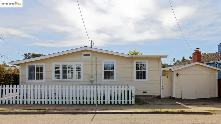 4251 Porter St, Oakland, CA 94619 - #2