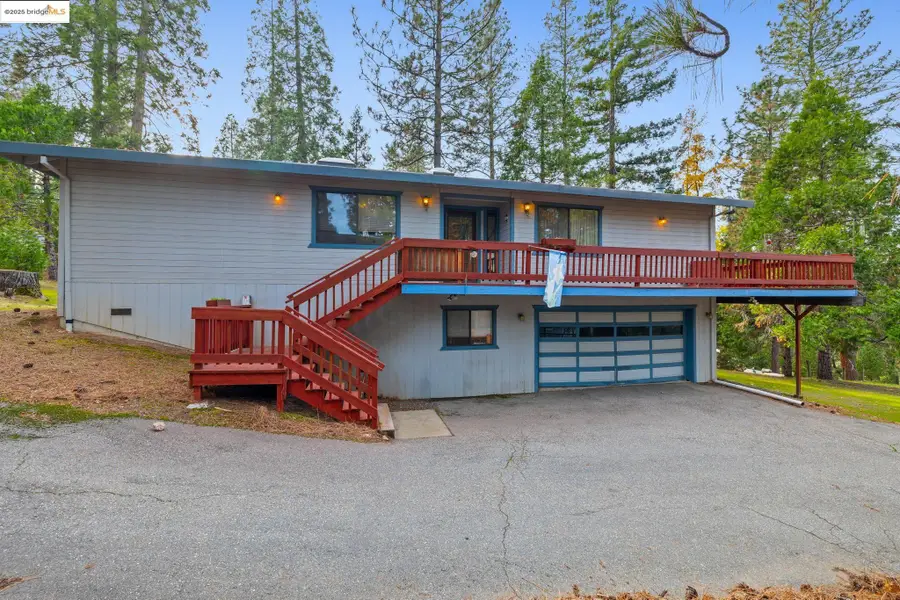 12087 Breckenridge Rd, Groveland, CA 95321 - #3