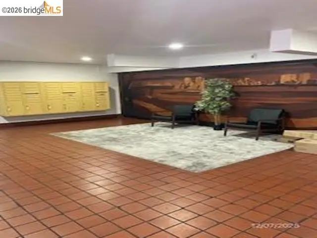 455 Crescent St #312, Oakland, CA 94610 - #3