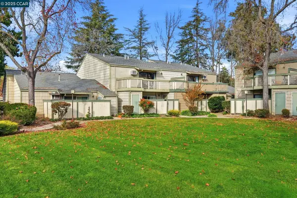 2890 Treat Blvd #5, Concord, CA 94518