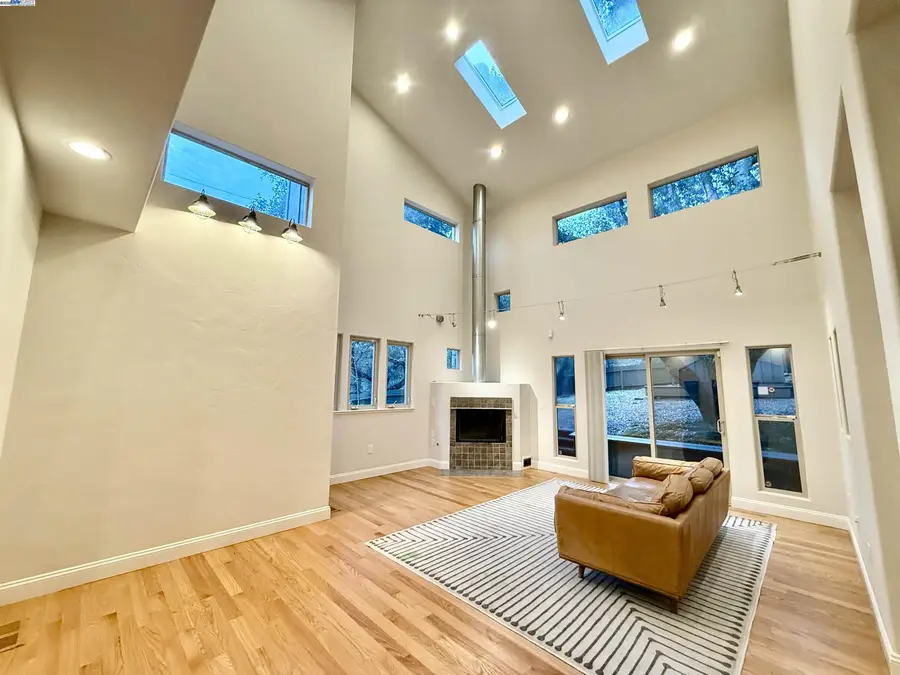 4400 Saint Andrews Rd, Oakland, CA 94605 - #3