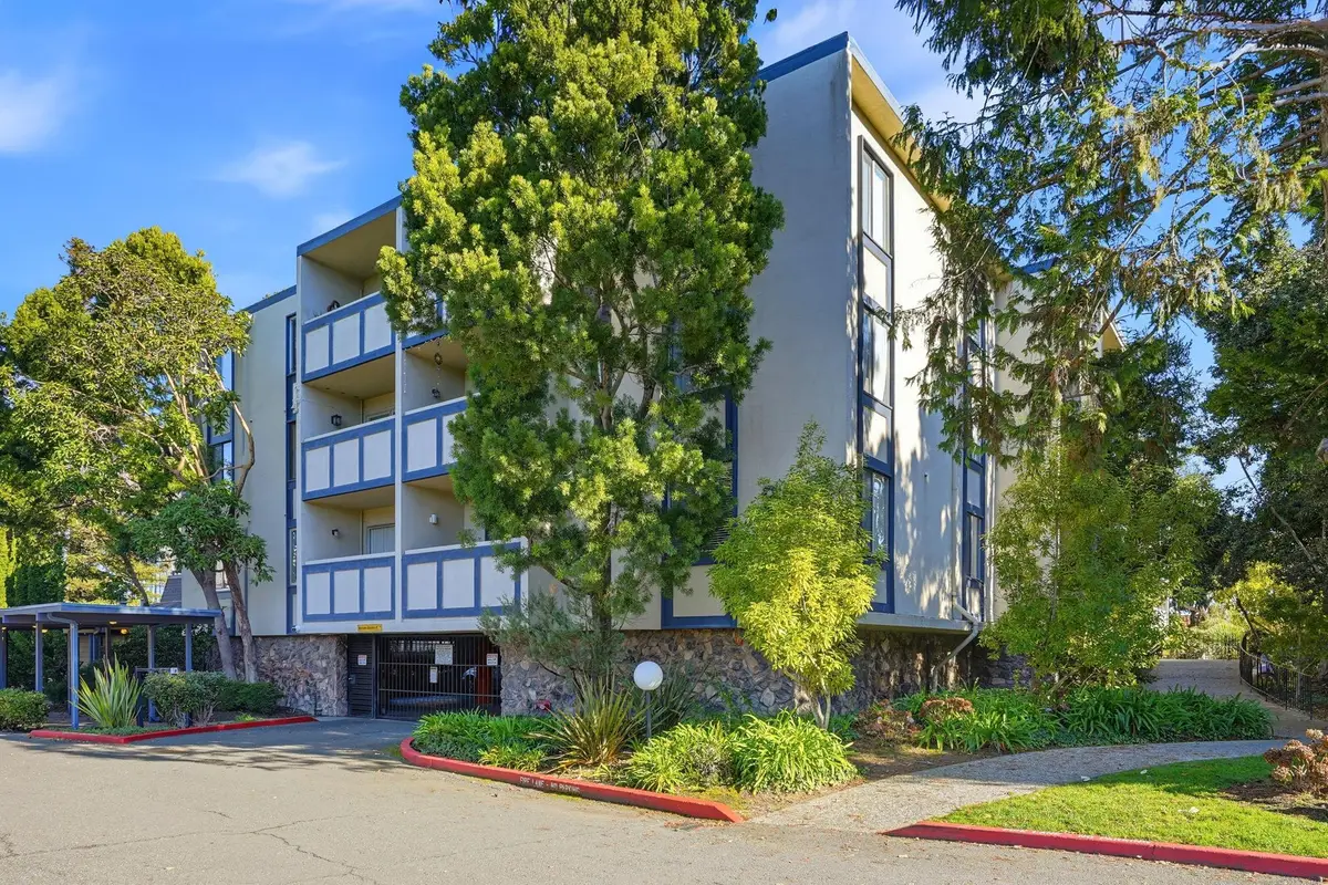 955 Shorepoint Ct #110, Alameda, CA 94501 - #1