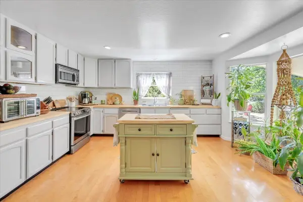 18475 E Hershey Rd, Tuolumne, CA 95379