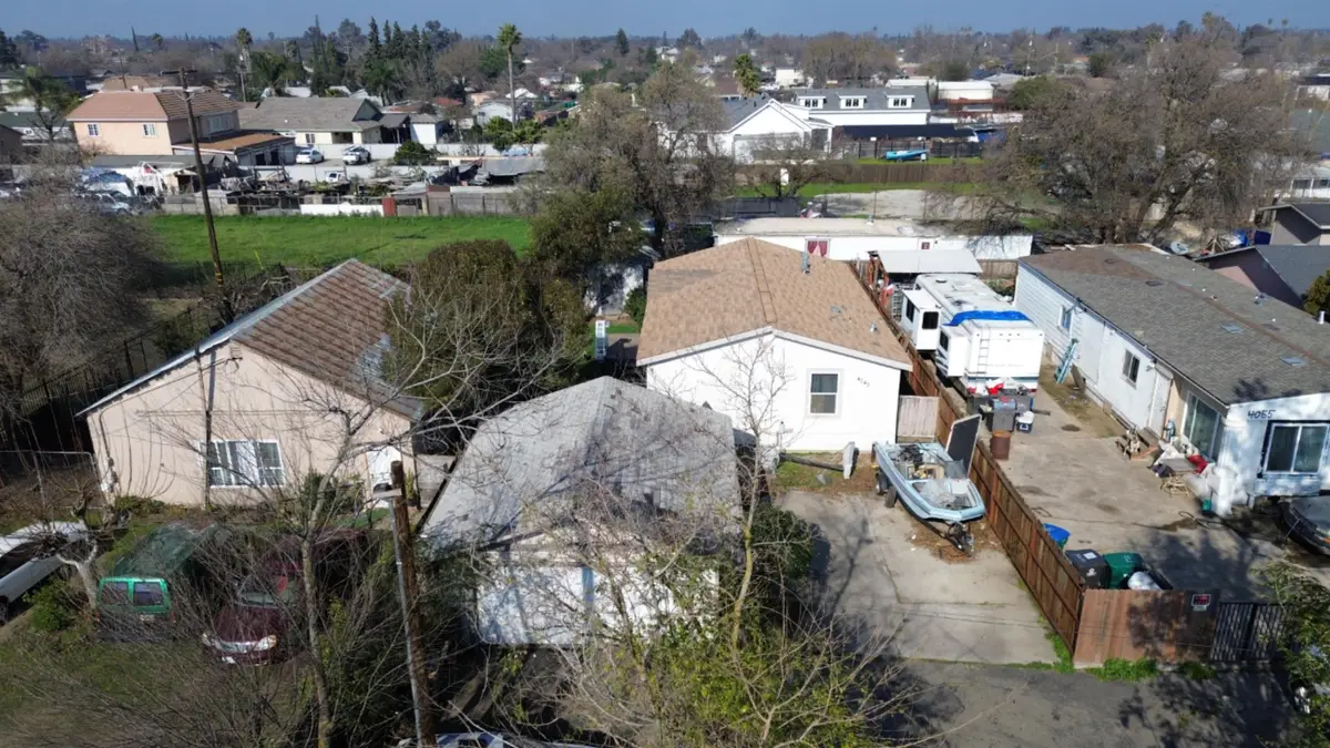 4049 Farmington Rd, Stockton, CA 95215 - #1