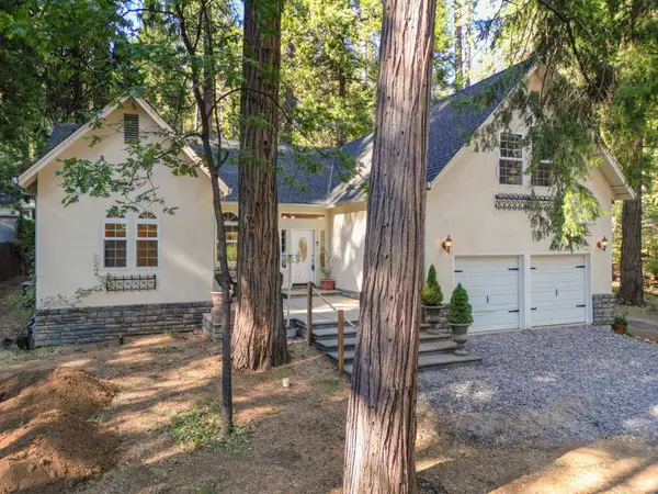 2802 Pine Drive, Arnold, CA 95223