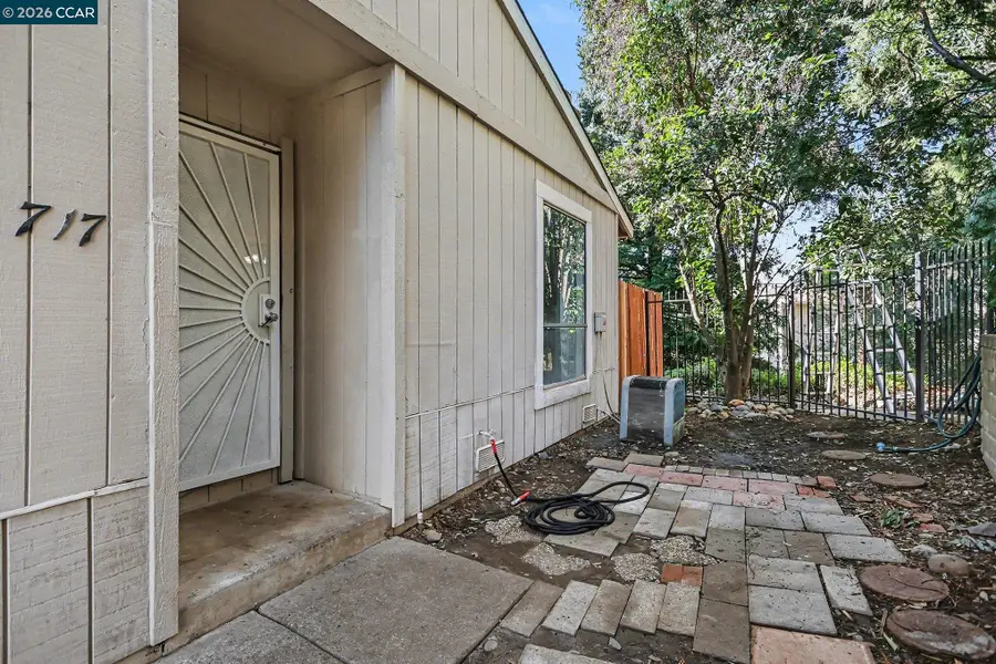 717 Beelard Dr, Vacaville, CA 95687 - #3