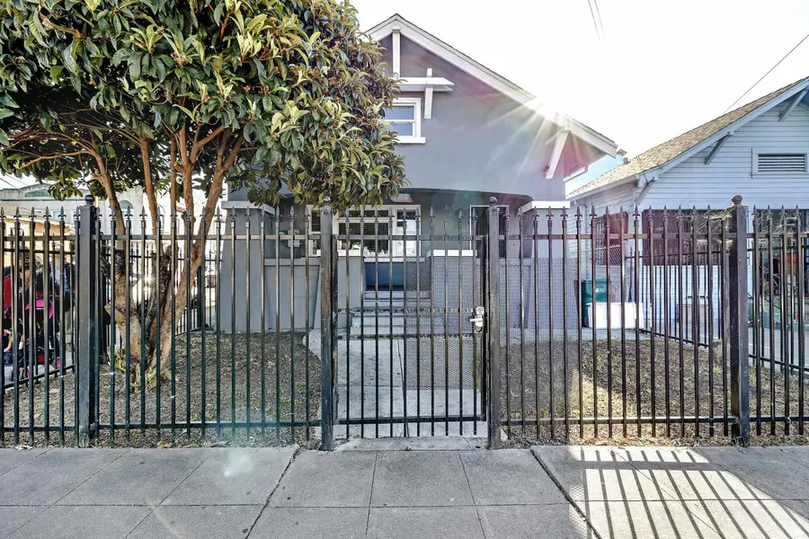 1464 35th Ave, Oakland, CA 94601 - #2
