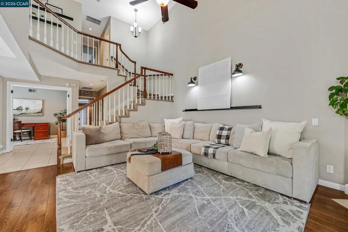 60 Rainbow Cir, Danville, CA 94506 - #1