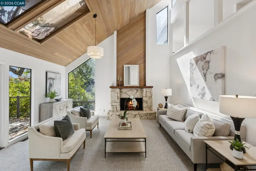 39 Saint Stephens Dr, Orinda, CA 94563 - #2