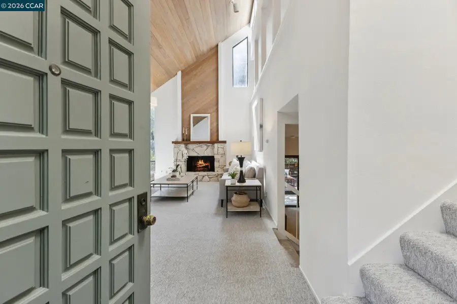 39 Saint Stephens Dr, Orinda, CA 94563 - #3