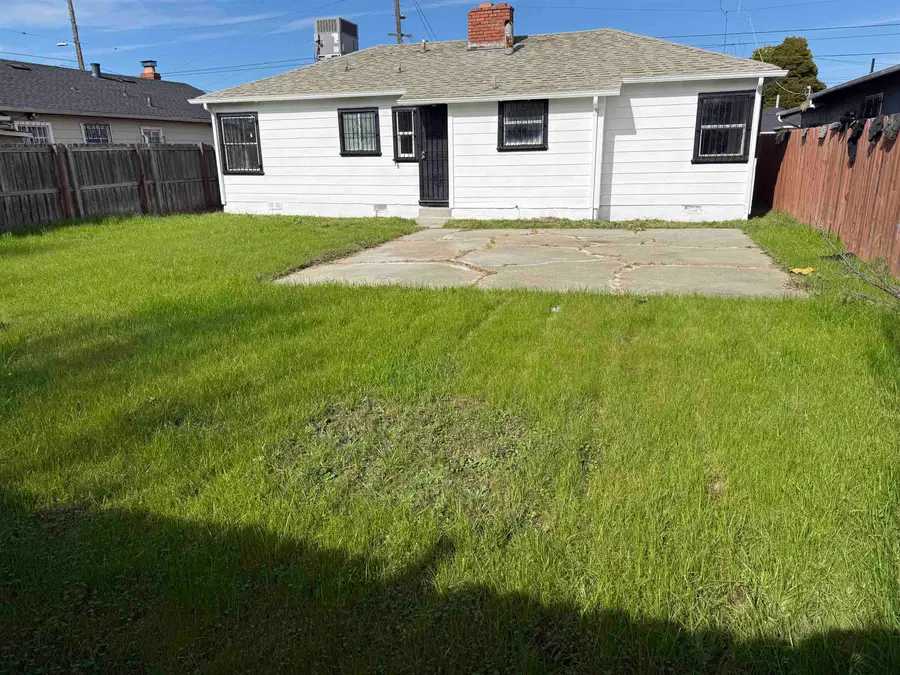 812 Maine Ave, Richmond, CA 94804 - #2