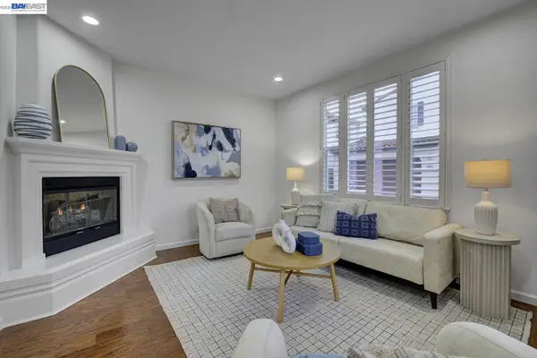 9827 Belladonna Dr, San Ramon, CA 94582