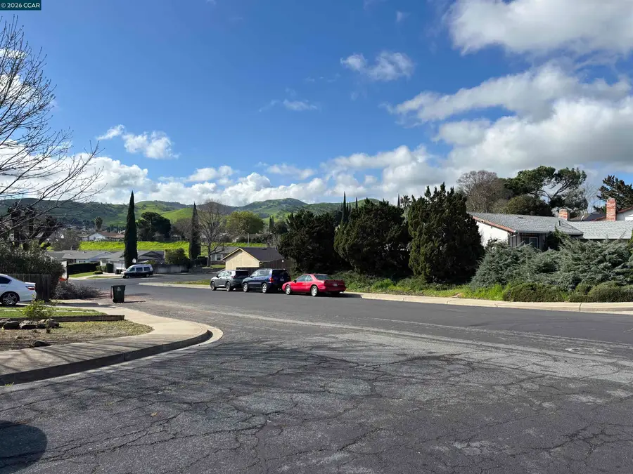 3201 Saint James Pl, Antioch, CA 94509 - #3