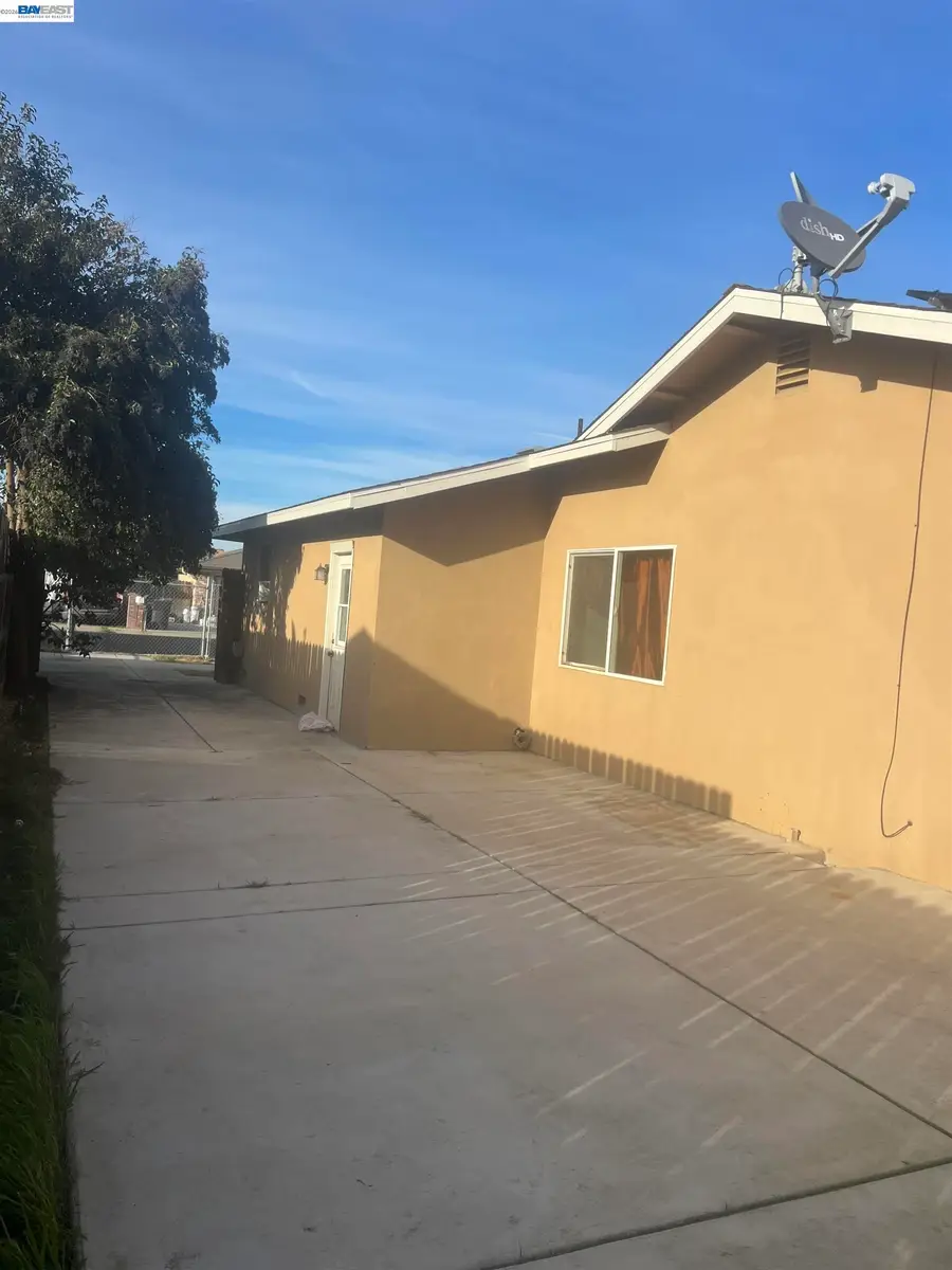 4820 Mcnary Court, Modesto, CA 95357 - #2