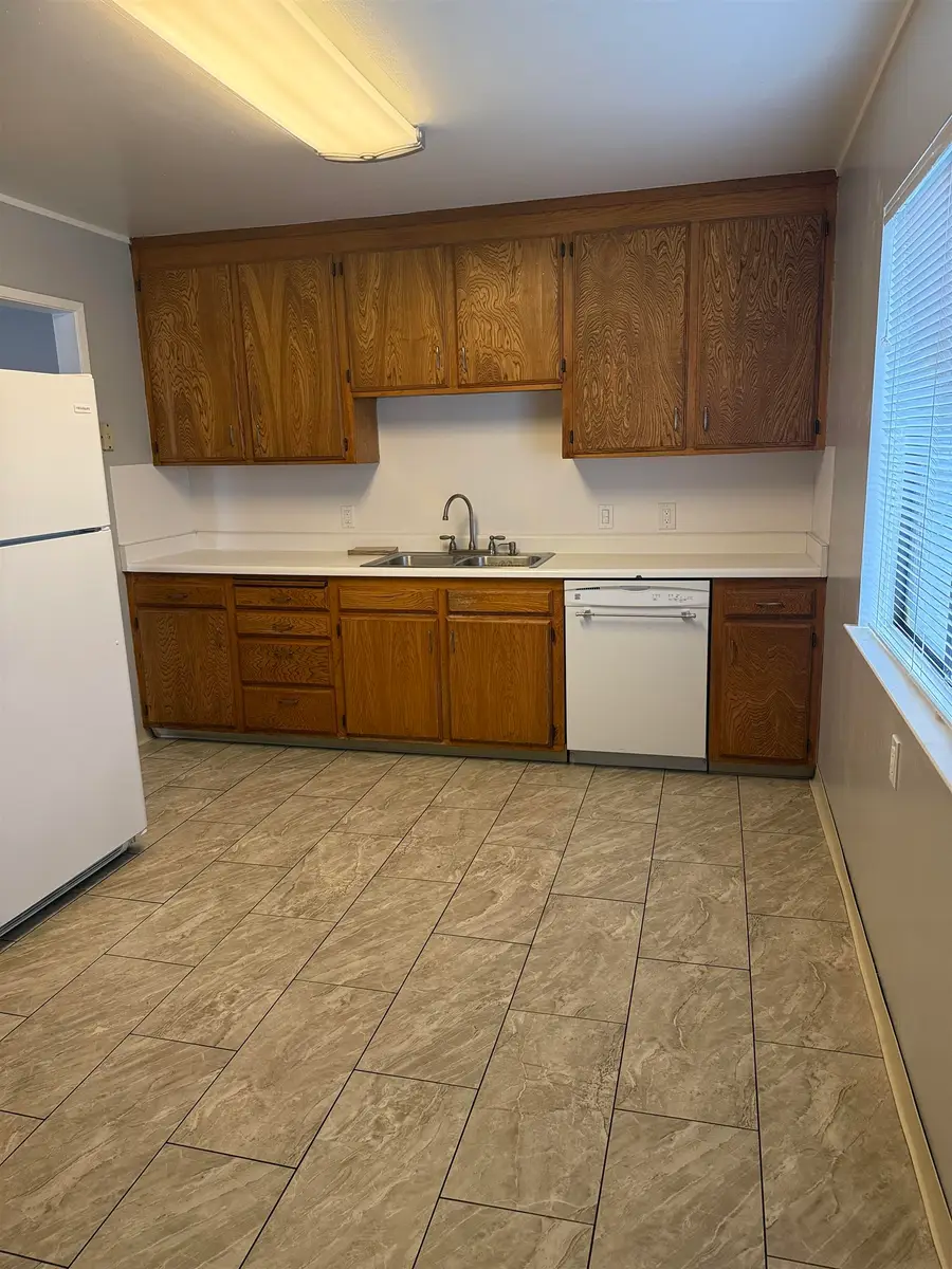 2144 Alvarado St, San Leandro, CA 94577 - #3