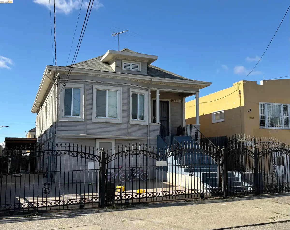 2021 Mitchell St, Oakland, CA 94601 - #1