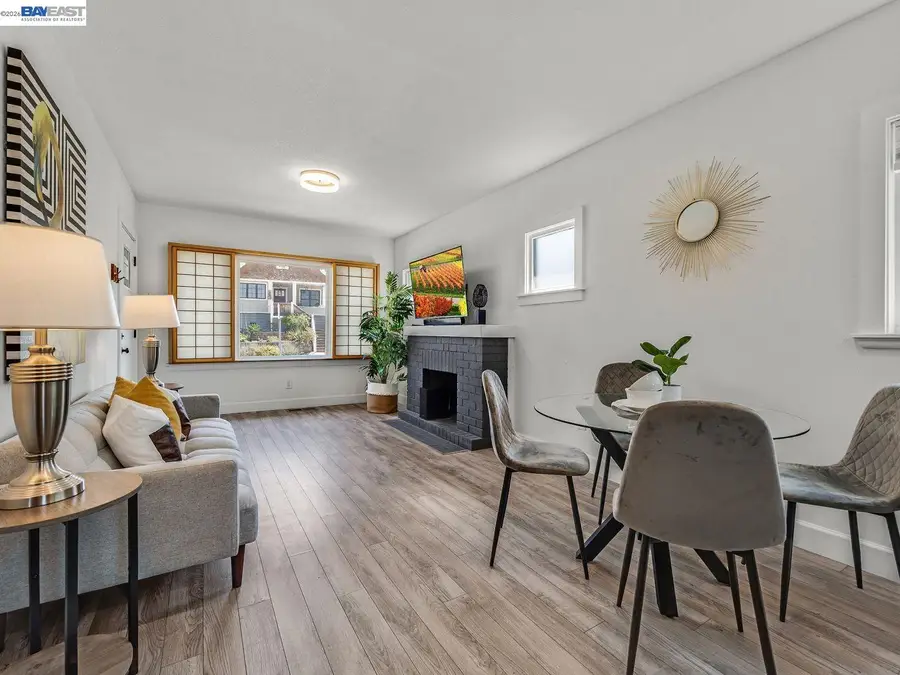 5407 Roberts Ave, Oakland, CA 94619 - #3