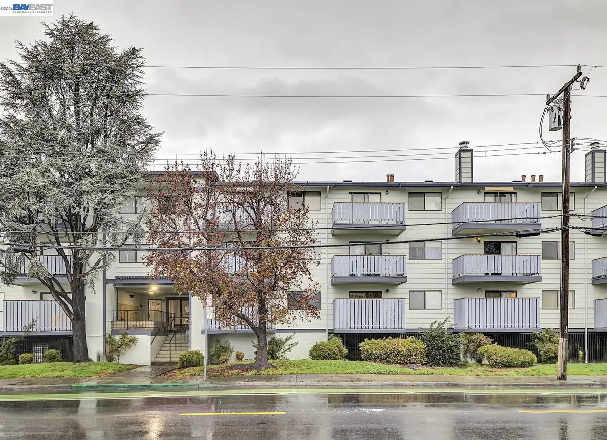 29300 Dixon St #207, Hayward, CA 94544 - #1