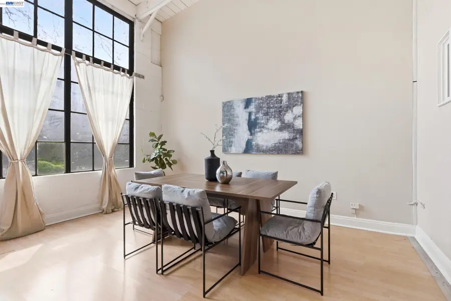 4053 Harlan St #114, Emeryville, CA 94608 - #2