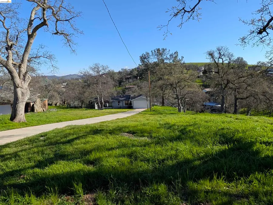 4991 Yuma Ct., Copperopolis, CA 95228 - #3