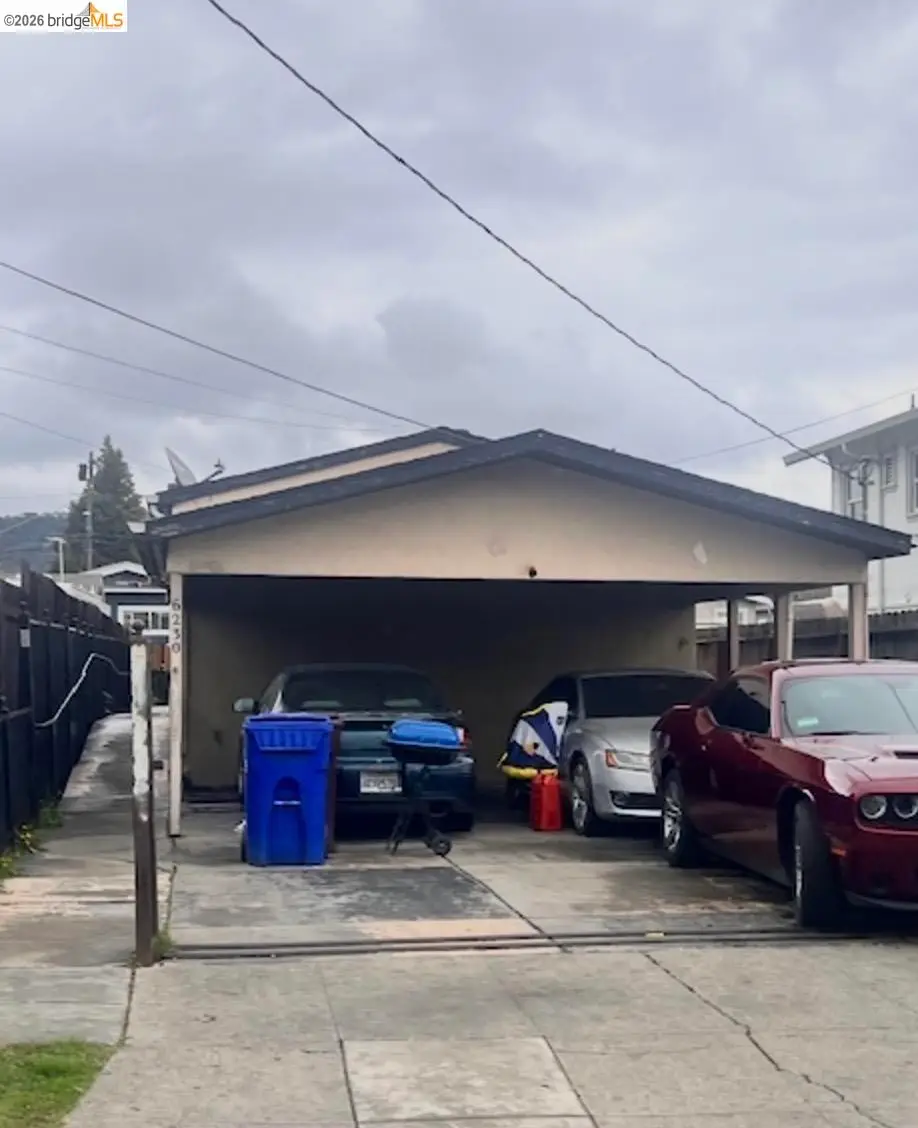 6230 Hayes St, Oakland, CA 94621 - #1