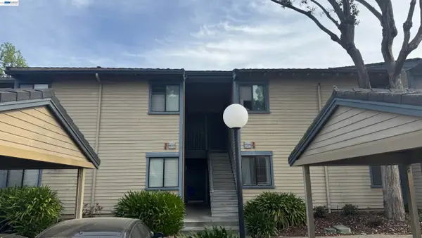 6043 Joaquin Murieta Ave #D, Newark, CA 94560