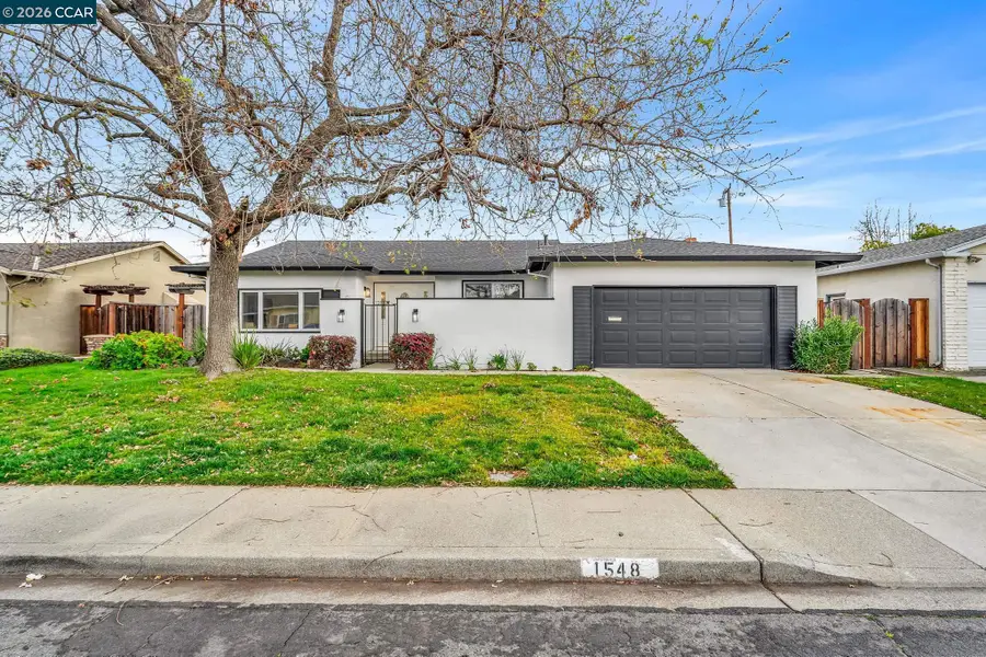 1548 Dianda Dr, Concord, CA 94521 - #2