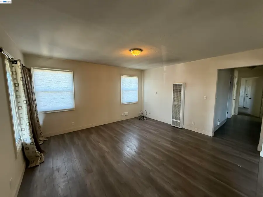860 7th St, Richmond, CA 94801 - #2