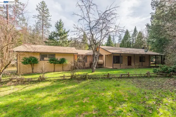 376 Mountain View Dr., Lewiston, CA 96052