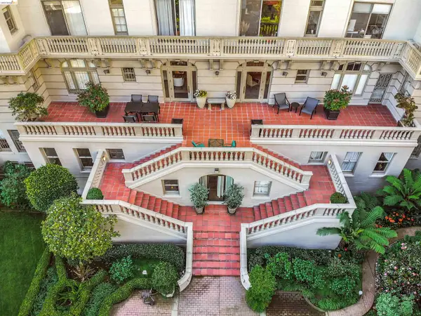 200 Lakeside Dr #401, Oakland, CA 94612